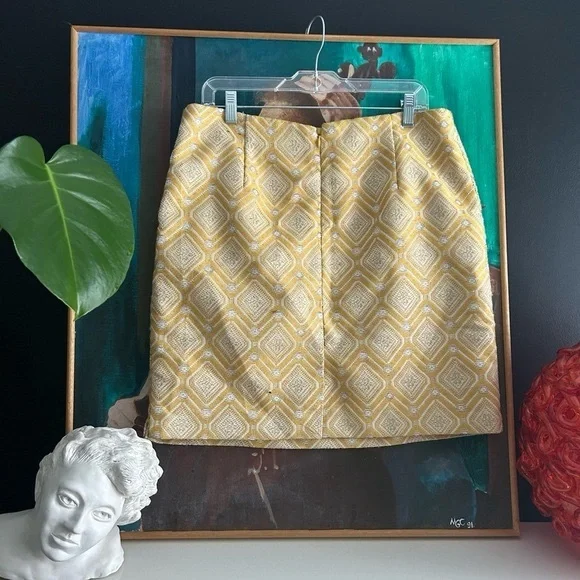 Amanda Chelsea Womens SZ 14 A-Line Skirt Yellow Chevron Brocade Career Zips - Picture 16 of 16